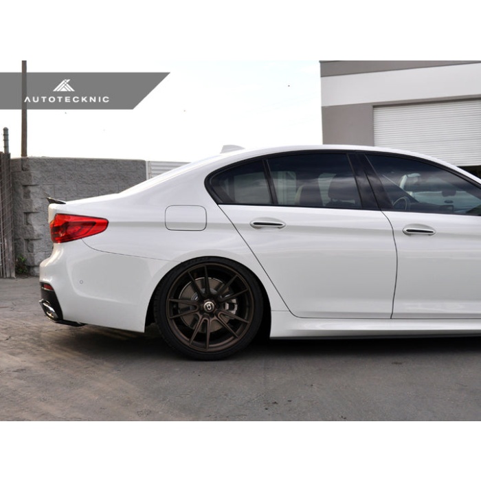 AutoTecknic F90 M5 / G30 5-Series Carbon Competition Extended-Kick Trunk Spoiler