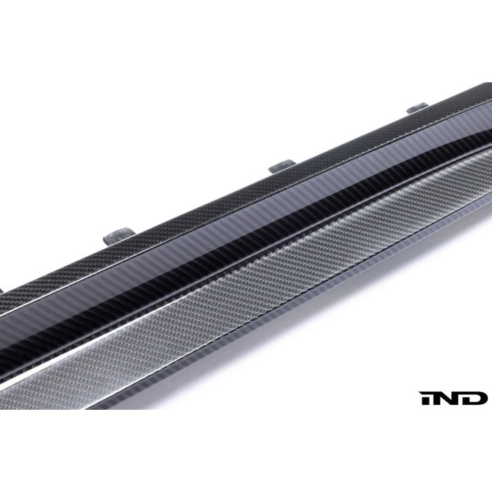 Vorsteiner Tesla Model Y Carbon Aero Side Skirt Set