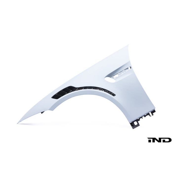 Karbonius E92 M3 Carbon Vented Fender Set