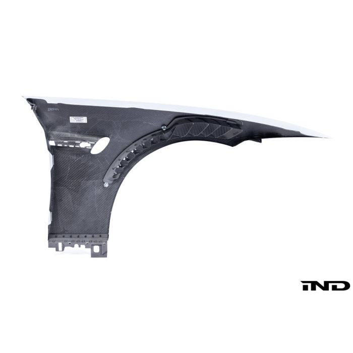 Karbonius E92 M3 Carbon Vented Fender Set