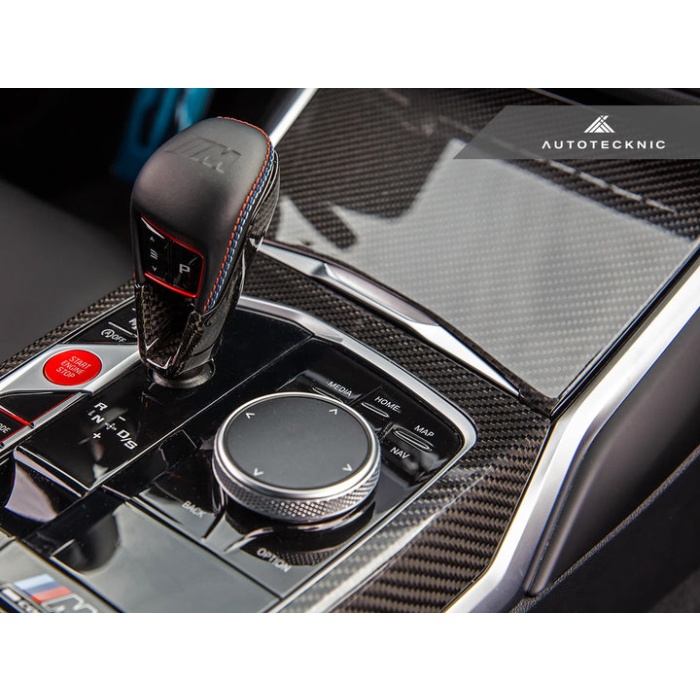 AutoTecknic G8X M / F9X M8 Dry Carbon Gear Selector Cover