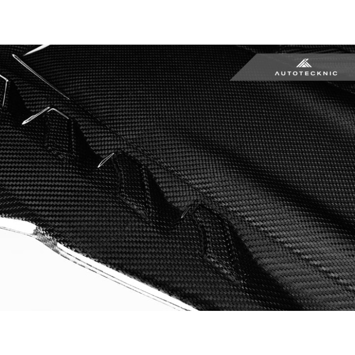 AutoTecknic F9X X5M / X6M / G09 XM / M60i Carbon Engine Cover