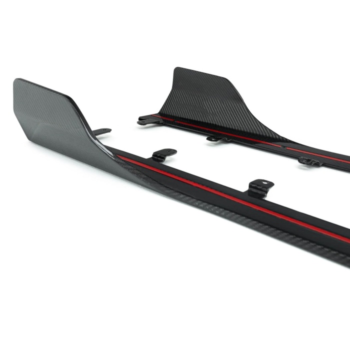 TRE G87 M2 Carbon Side Skirt Set