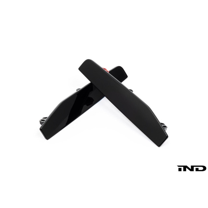 IND U10 X2 M35i Painted Rear Reflector Set - Gloss Black