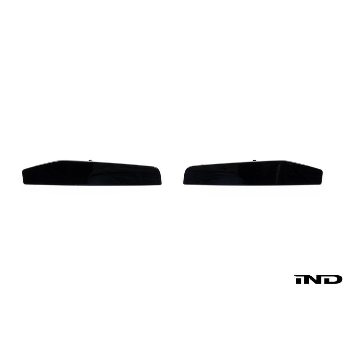 IND U10 X2 M35i Painted Rear Reflector Set - Gloss Black