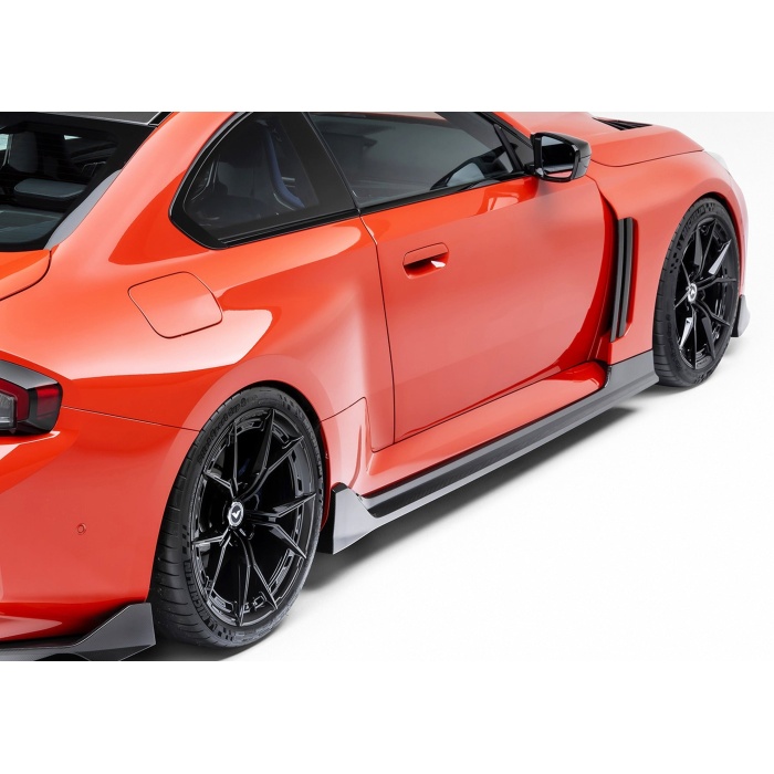 Vorsteiner G87 M2 Dry Carbon Aero Vented Fender with Side Skirt Set