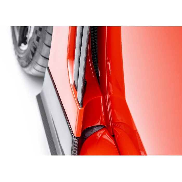 Vorsteiner G87 M2 Dry Carbon Aero Vented Fender with Side Skirt Set