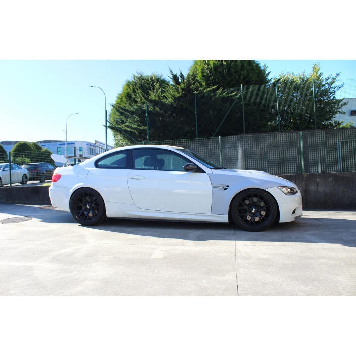 Karbonius E92 M3 Carbon OEM Style Fender Set