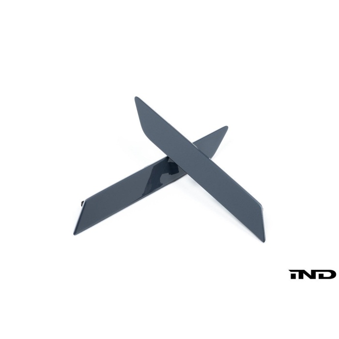 IND G90 / G99 M5 Painted Rear Bumper Reflector Set