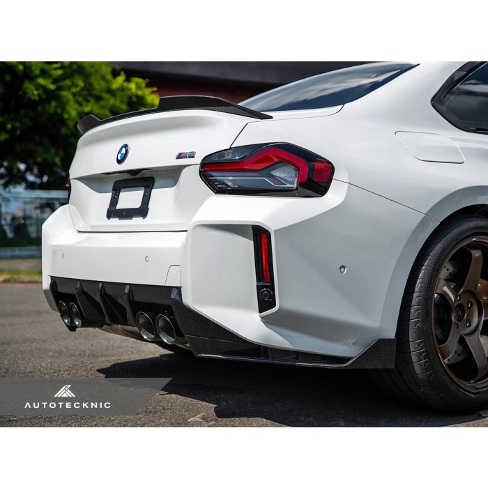 AutoTecknic G87 M2 Dry Carbon Rear Splitter Set
