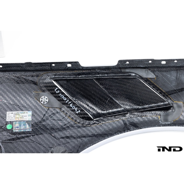 Karbonius G80 M3 Carbon Vented Front Fender Set