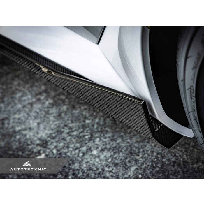 AutoTecknic G90 / G99 M5 Dry Carbon Side Skirt Extension Set