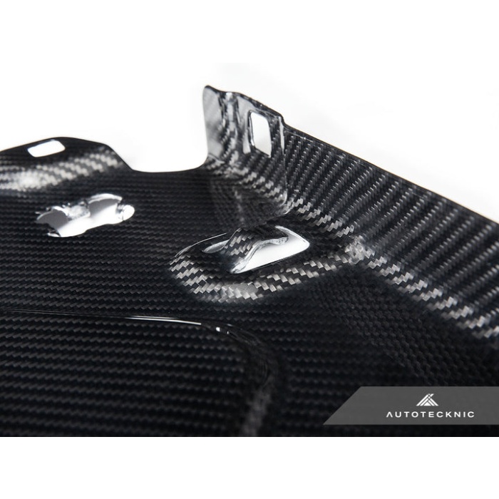 AutoTecknic F95 X5M / F96 X6M / G09 XM Dry Carbon Fiber Cooling Shroud