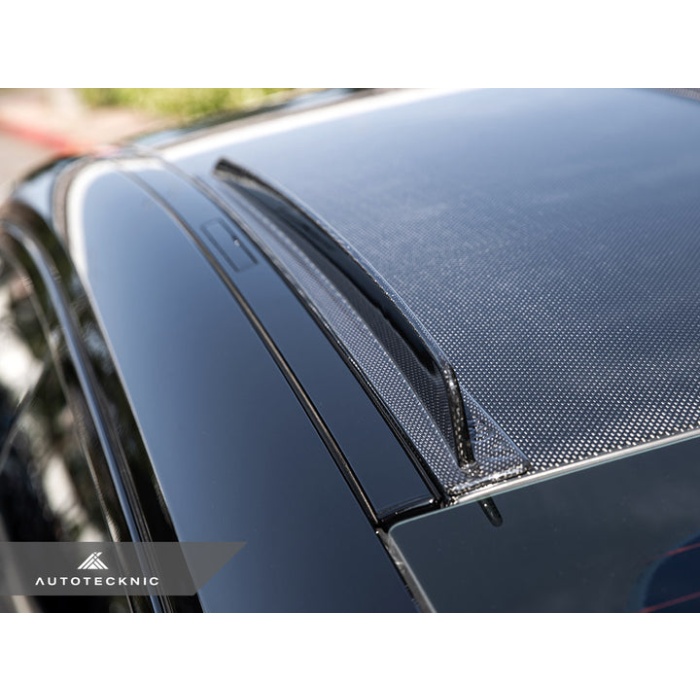 AutoTecknic G82 M4 Carbon Fiber Roof Fin Set