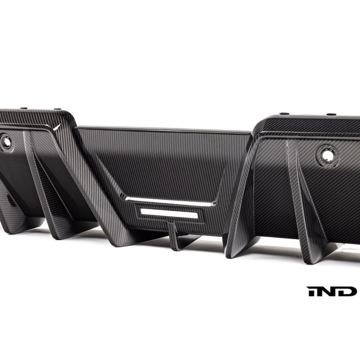 TRE G90 / G99 M5 Carbon Fiber PR-1 Rear Diffuser