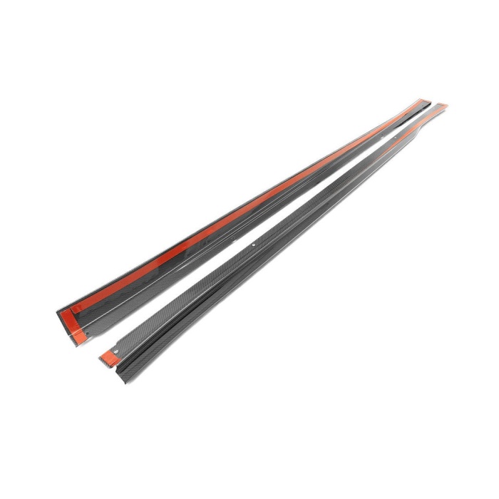 TRE G90 / G99 M5 Carbon Fiber PR-1 Side Skirts