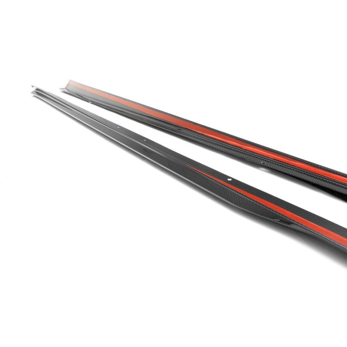 TRE G90 / G99 M5 Carbon Fiber PR-1 Side Skirts