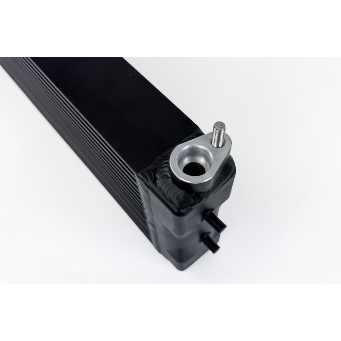 CSF F1X M5/M6 (S63), F9X M5/M8 (S63), G9X M5 (S68) High-Performance Engine Oil Cooler
