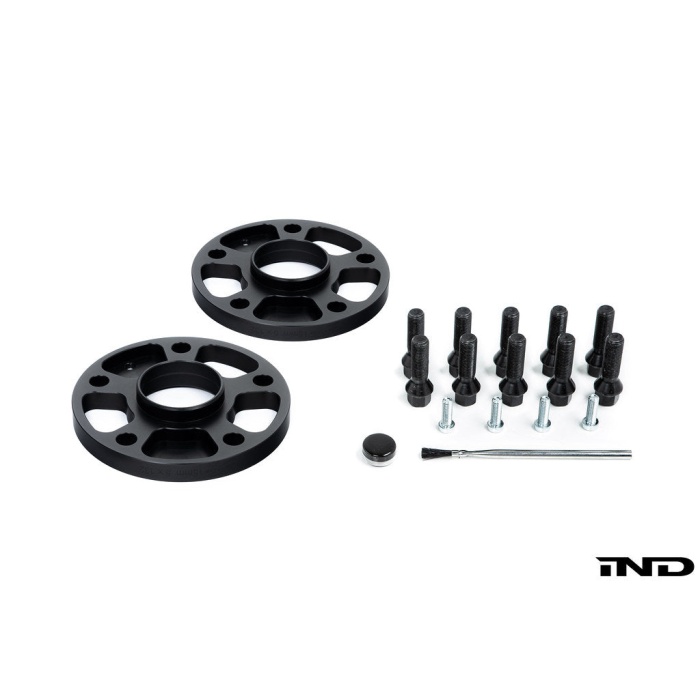 FC - BMW 5x132 Wheel Spacer Kit - G9X M5