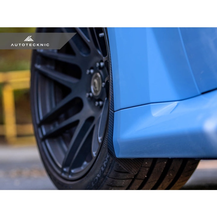 AutoTecknic G87 Carbon Front Splash Guard Set