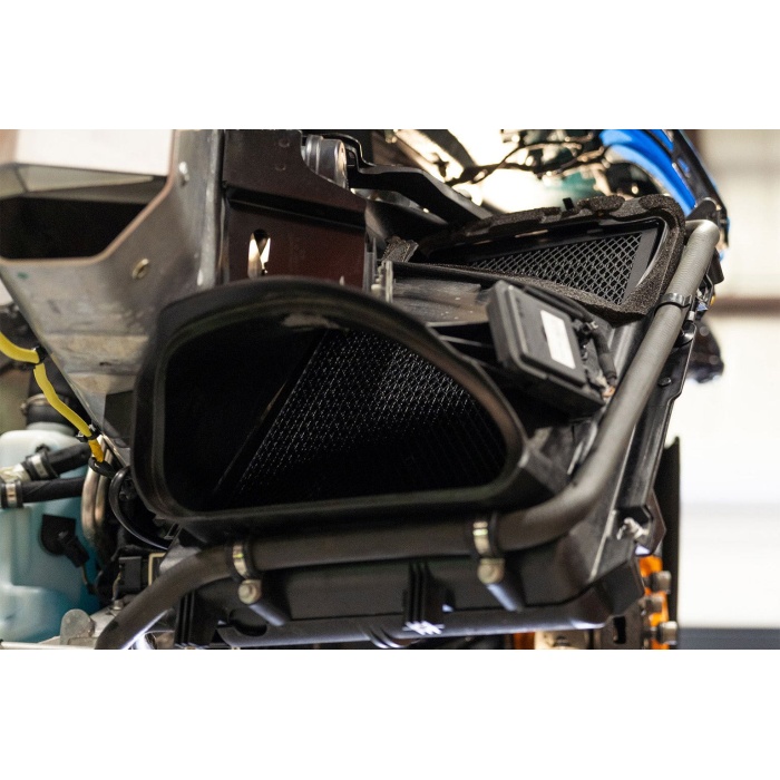 CSF McLaren M838TE / M840TE High Performance Heat Exchanger with Rock Guard