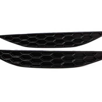 Acexxon MK7 Golf R Rear Reflector Insert Set - Honeycomb