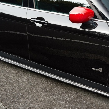 3D Design F54 MINI Cooper Clubman JCW Carbon Side Skirt Set