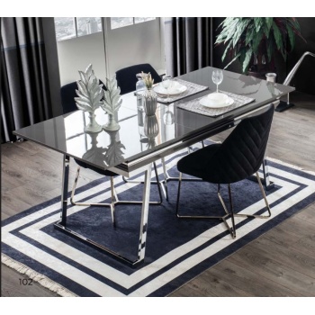 PALERMO YEMEK MASASI