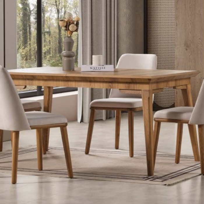 KOLEZYUM YEMEK MASASI