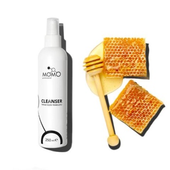 Momo Cleanser 250Ml.