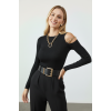 Omuz Zincir Detaylı Bisiklet Yaka Kaşkorse Pamuklu Bluz - Siyah