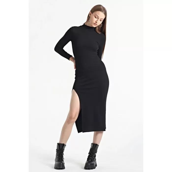 Kadın Siyah Yarım Balıkçı Tek Taraf Yırtmaçlı Uzun Kol Elbise