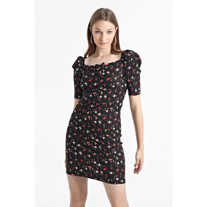 Kadın Siyah Balon Kol Kare Yaka Elbise