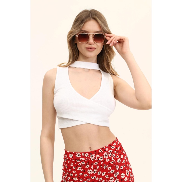 Kadın Beyaz Önü Açık Crop
