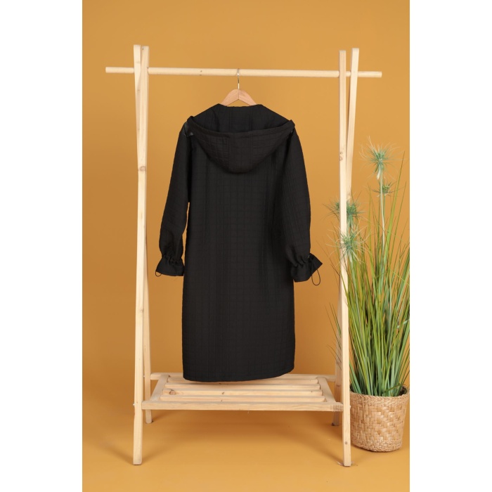 Deri Kumaş Garni Detay Jakar Kadın Trençkot-Siyah