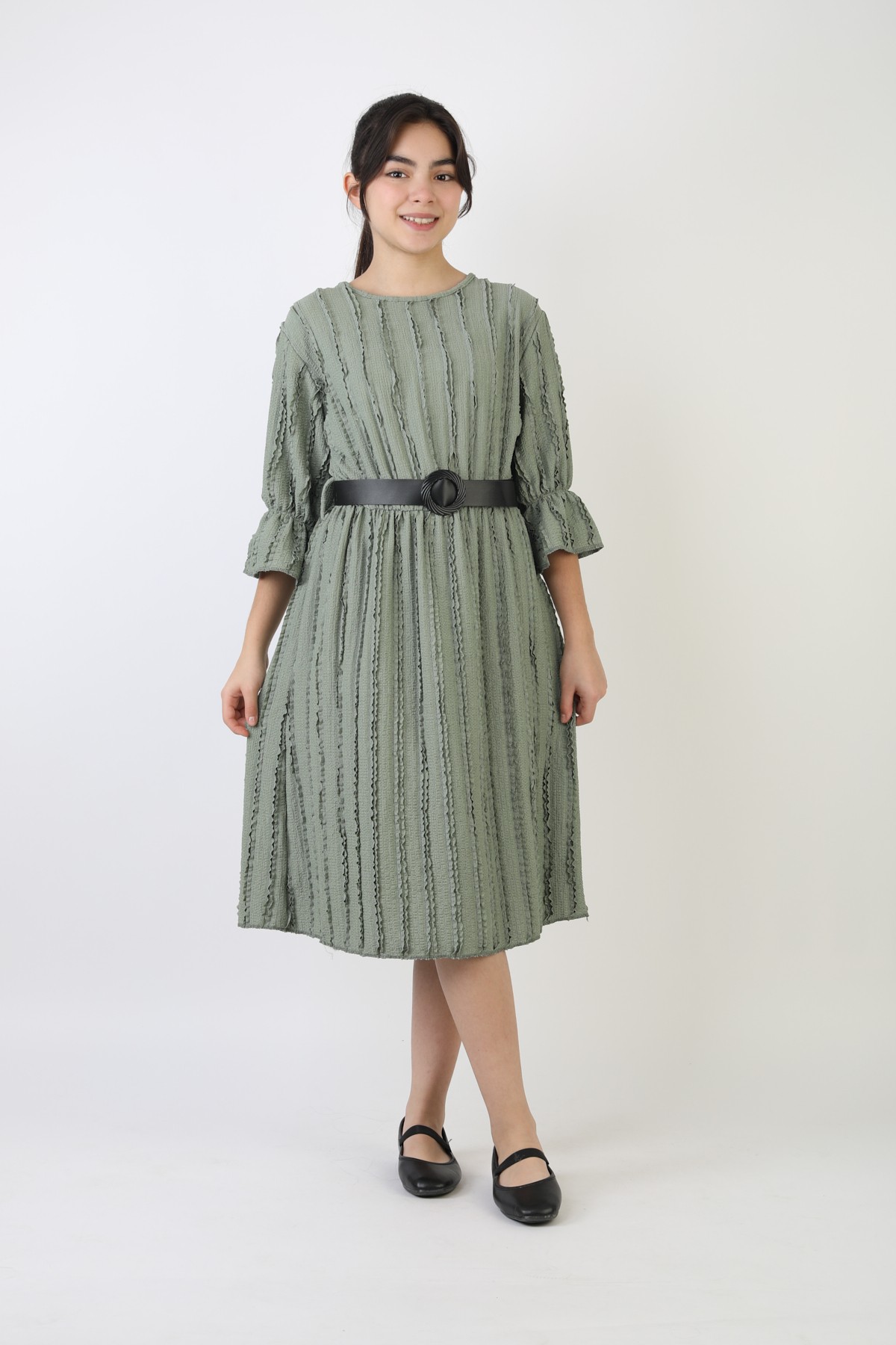 Fırfırlı Bürümcük Kumaş Kız Çocuk Kemerli Günlük Şık ve Rahat Elbise