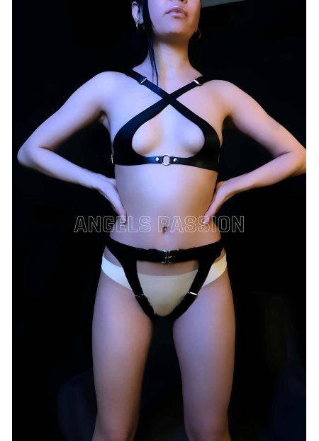 Ağı Açık Fantezi İç Giyim Şık Deri Takım