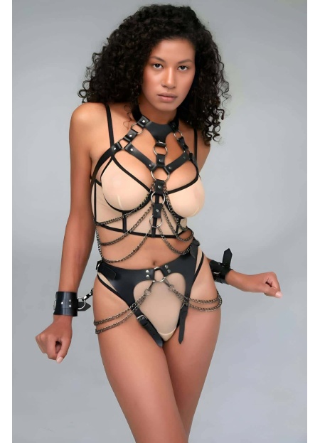Göğsü Ve Ağı Açık Kelepçeli Fantazi Külot Harness