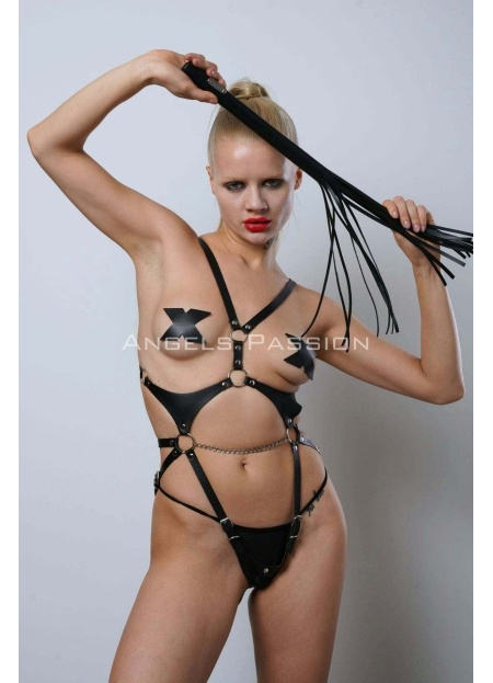 Kırbaçlı Ve Ağ Bölgesi Açık Seksi Body Harness