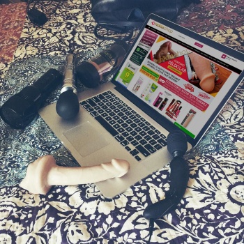 Noctis 30cm Pembe Dildo No:26