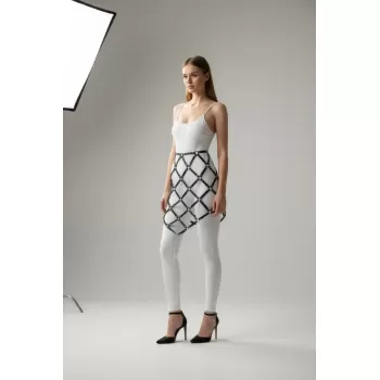 Siyah Etek Yüksek Bel Etek Metal Detaylı Etek Kafes Yapılı - APFT982