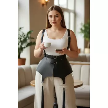 Büyük Beden Siyah Kadın Deri Korse Kemer, Omuz Askılı ve Püskül Detaylı - APFT787