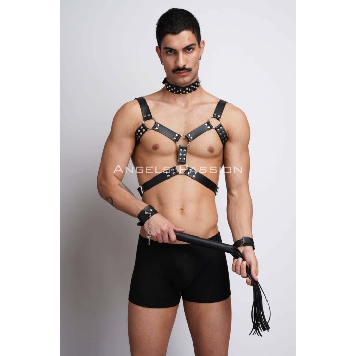 Kırbaç Ve Çivili Choker Detaylı Erkek Fantazi Giyim Deri Erkek Harness Takım