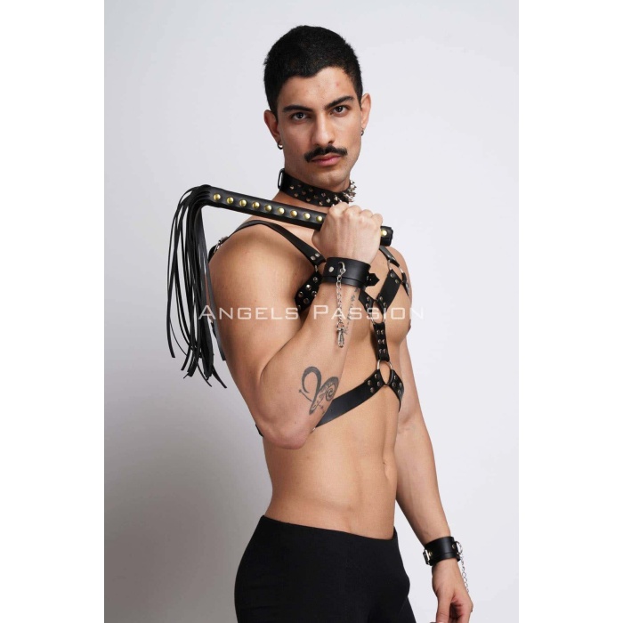 Kırbaç Ve Çivili Choker Detaylı Erkek Fantazi Giyim Deri Erkek Harness Takım