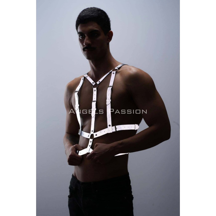 Reflektörlü Karanlıkta Parlayan Göğüs Harness Clubwear Tarz Erkek Vücut Aksesuar