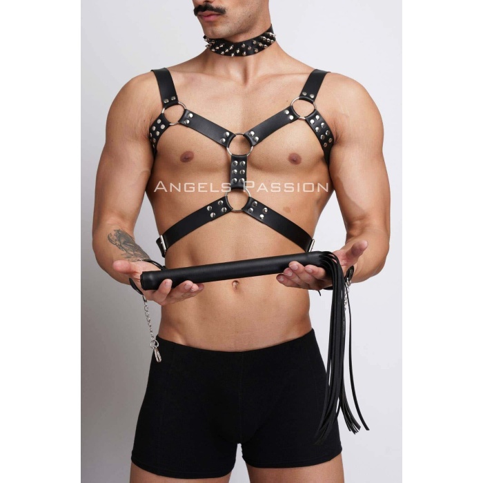 Kırbaç Ve Çivili Choker Detaylı Erkek Fantazi Giyim Deri Erkek Harness Takım