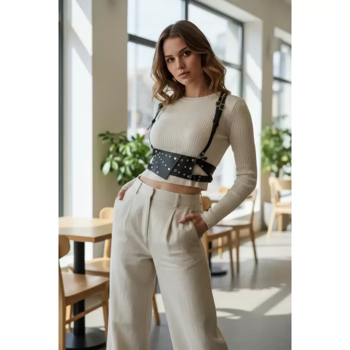 Siyah Kadın Kemer Zımbalı Bel Çantalı Deri - APFT918