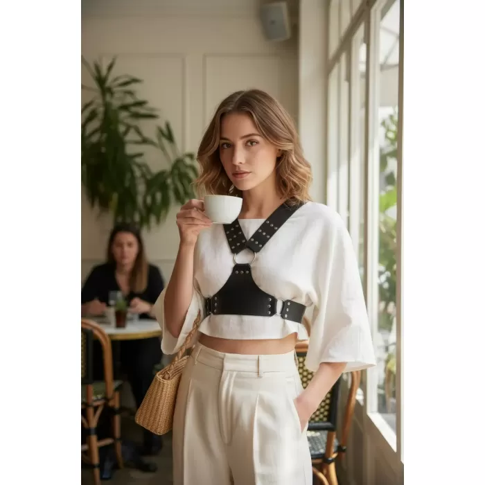 Siyah Kadın Kemer Zımba Detaylı Vücut Aksesuarı - APFT936