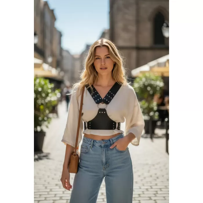 Siyah Kadın Kemer Zımba Detaylı Vücut Aksesuarı - APFT936