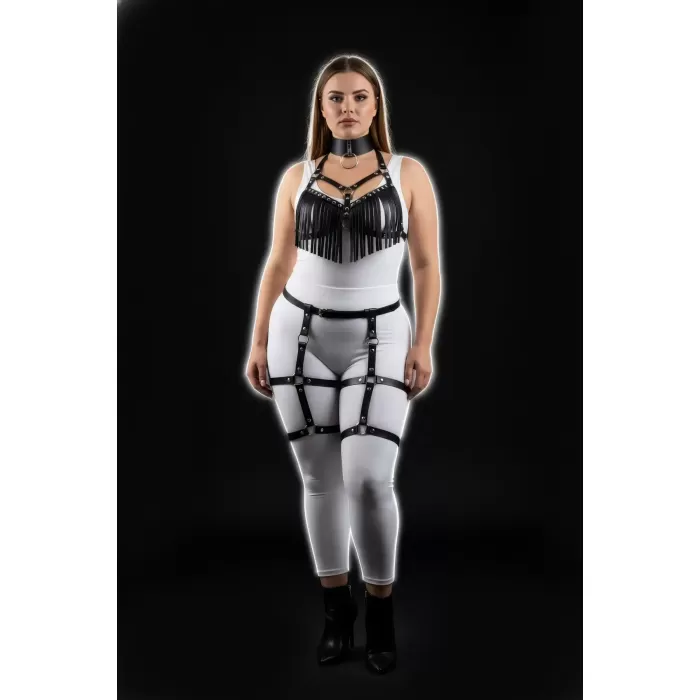 Büyük Beden Siyah Kadın Harness Takım Püsküllü Deri Görünümlü Jartiyerli Fantezi Aksesuar - APFT715